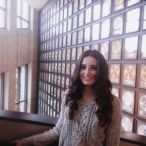 Meet your Posher, Rachel